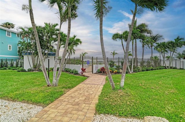 1007 GULF DRIVE N 208, Bradenton Beach, FL 34217