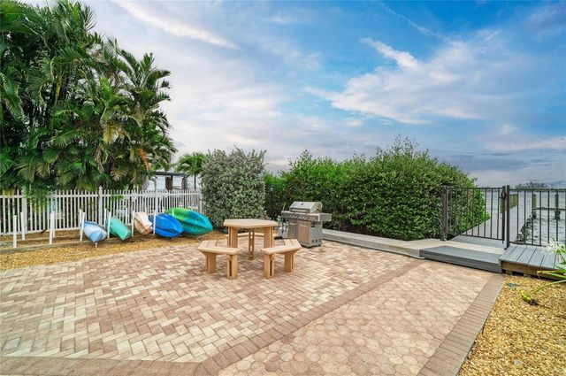 1007 GULF DRIVE N 208, Bradenton Beach, FL 34217
