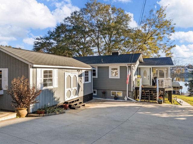 409 Lyman Lake Road, Lyman, SC 29365