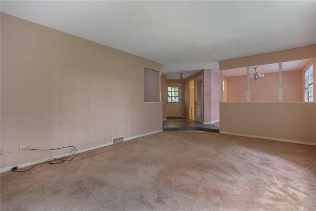 21 Lynn Rae Circle, Dayton, OH 45458