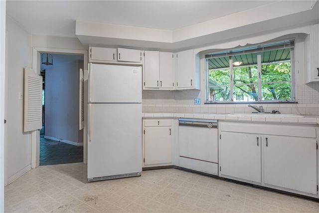 21 Lynn Rae Circle, Dayton, OH 45458