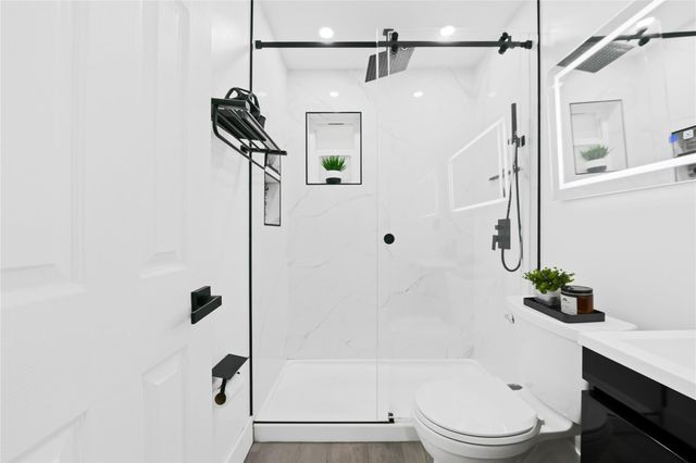 5721 SW 38th Court, Davie, FL 33314