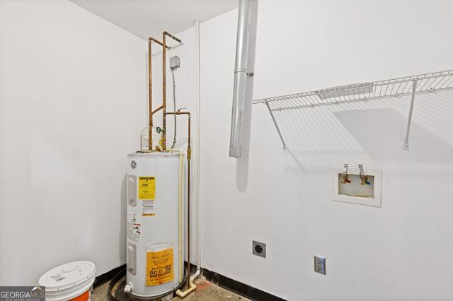 3235 Roswell Road NE 818, Atlanta, GA 30305