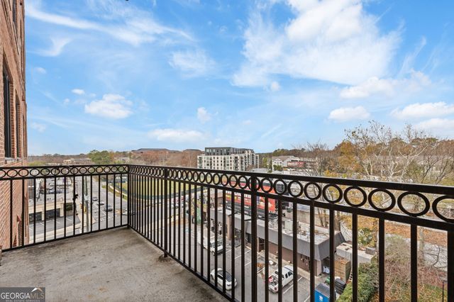 3235 Roswell Road NE 818, Atlanta, GA 30305