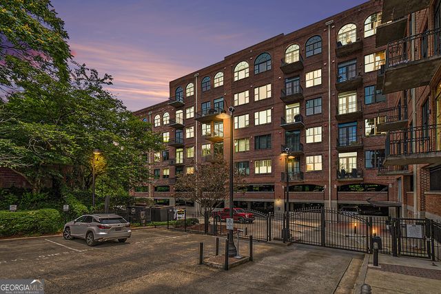 3235 Roswell Road NE 818, Atlanta, GA 30305