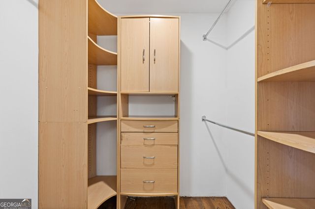 3235 Roswell Road NE 818, Atlanta, GA 30305