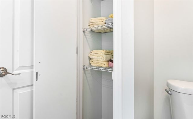 5634 Captain John Smith LOOP, North Fort Myers, FL 33917