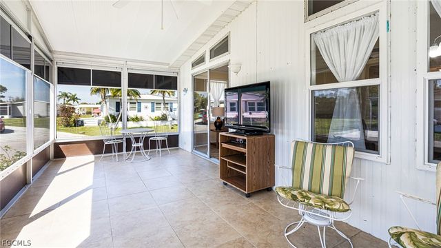 5634 Captain John Smith LOOP, North Fort Myers, FL 33917