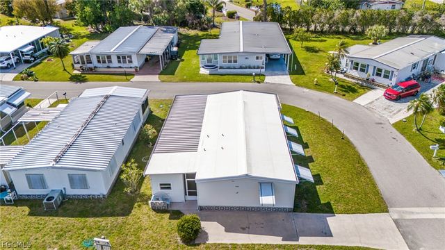 5634 Captain John Smith LOOP, North Fort Myers, FL 33917