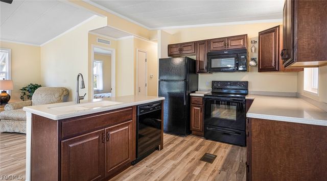 5634 Captain John Smith LOOP, North Fort Myers, FL 33917