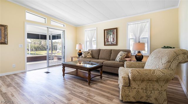 5634 Captain John Smith LOOP, North Fort Myers, FL 33917