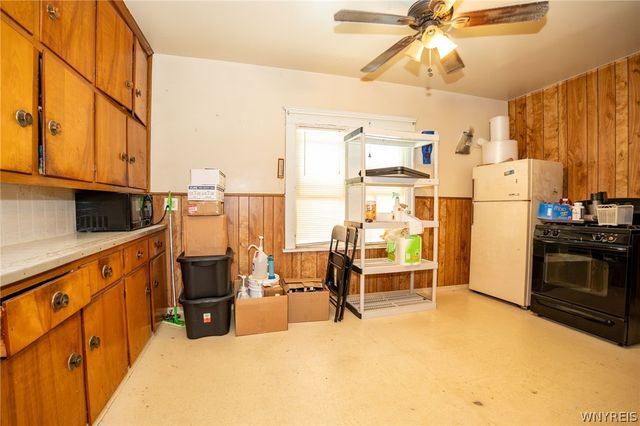 118 Hedwig Avenue, Cheektowaga, NY 14211