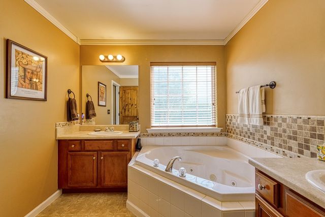 149 Fagans Creek Drive, Inman, SC 29349