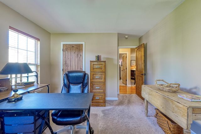 149 Fagans Creek Drive, Inman, SC 29349