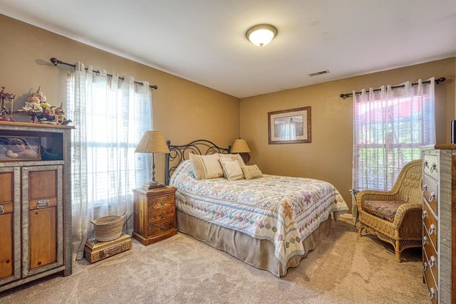 149 Fagans Creek Drive, Inman, SC 29349