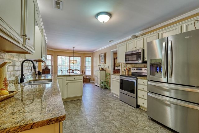 149 Fagans Creek Drive, Inman, SC 29349