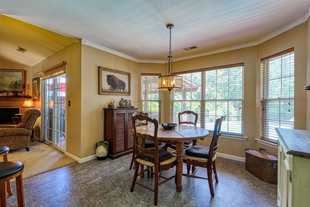 149 Fagans Creek Drive, Inman, SC 29349
