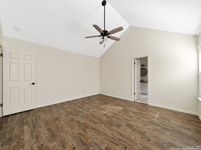 21142 Sierra Crest, San Antonio, TX 78259