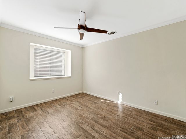 21142 Sierra Crest, San Antonio, TX 78259