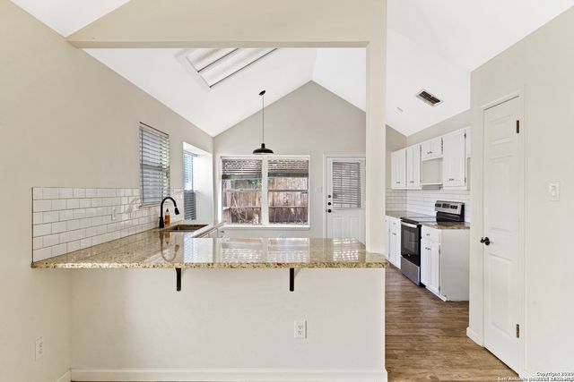21142 Sierra Crest, San Antonio, TX 78259