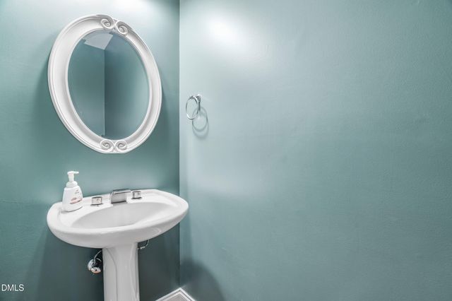 9113 White Eagle Court, Raleigh, NC 27617