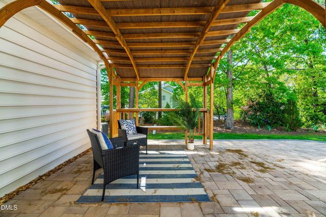 9113 White Eagle Court, Raleigh, NC 27617