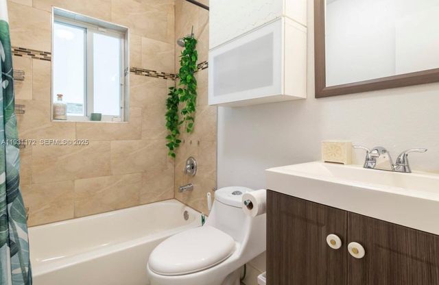 1243 NW 3rd Avenue, Fort Lauderdale, FL 33311