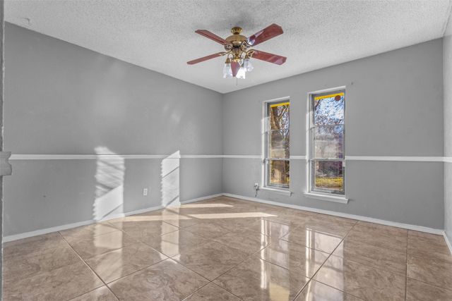 607 Willowbrook Circle, Duncanville, TX 75116