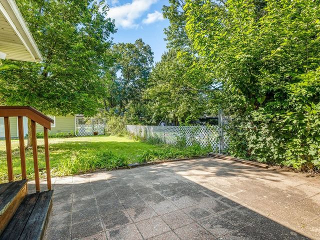 631 Sheridan Drive, Loves Park, IL 61111