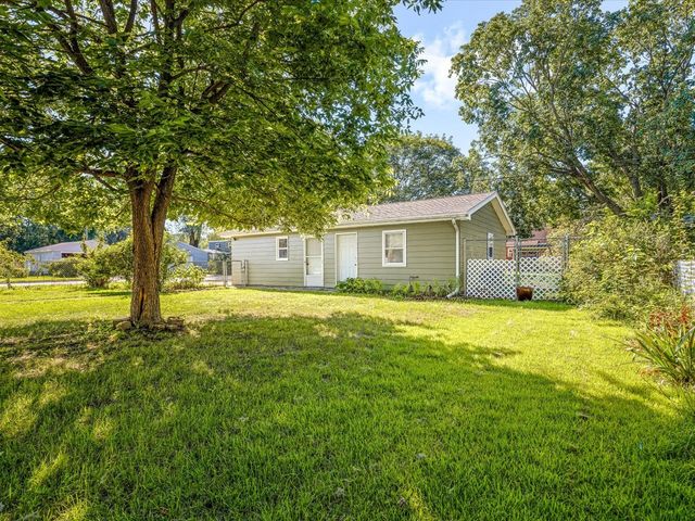 631 Sheridan Drive, Loves Park, IL 61111