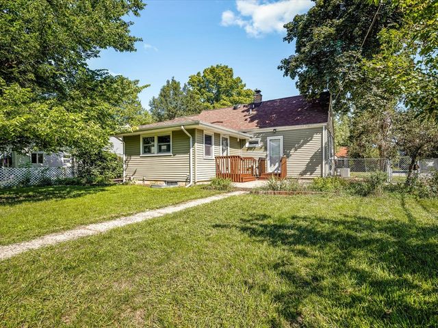 631 Sheridan Drive, Loves Park, IL 61111