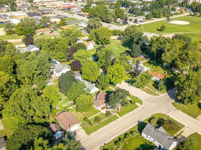 631 Sheridan Drive, Loves Park, IL 61111