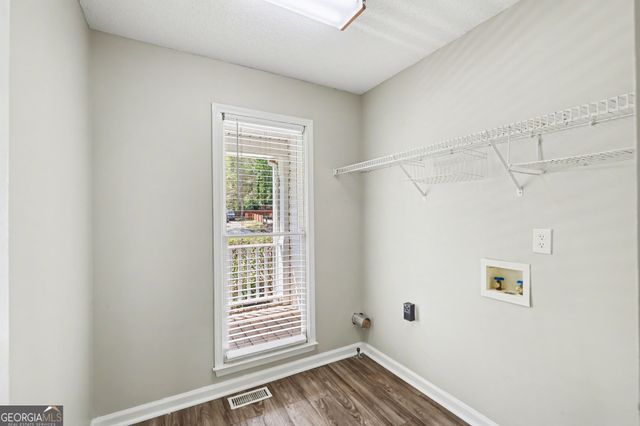 29 Waterford Way, Powder Springs, GA 30127