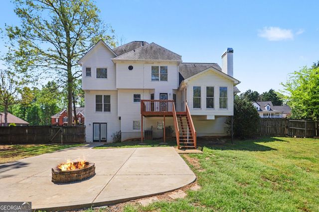 29 Waterford Way, Powder Springs, GA 30127