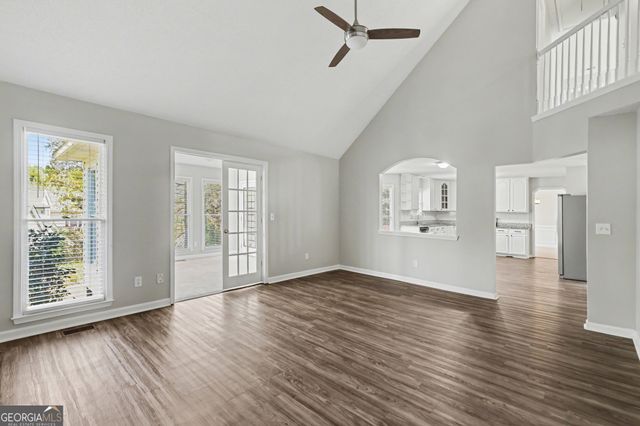 29 Waterford Way, Powder Springs, GA 30127