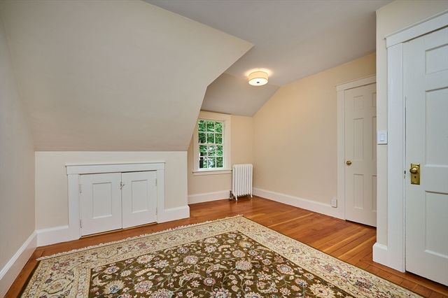 43 Woodlawn Ave, Northampton, MA 01060