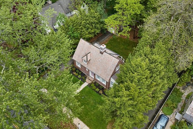43 Woodlawn Ave, Northampton, MA 01060