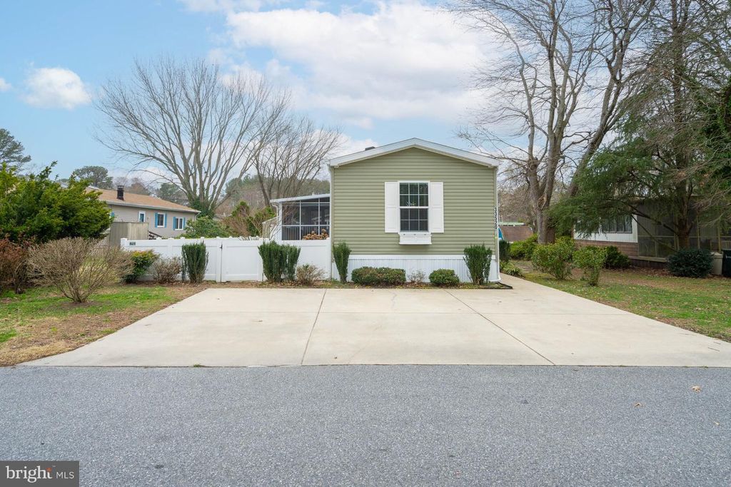33520 BUTTERCUP ST, Lewes, DE 19958