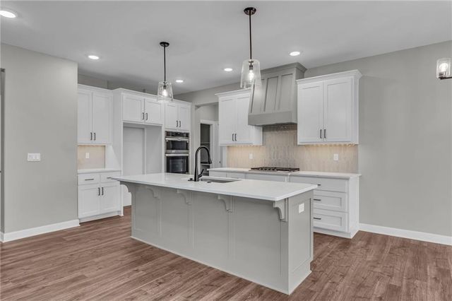 14009 S Landon Street, Olathe, KS 66061