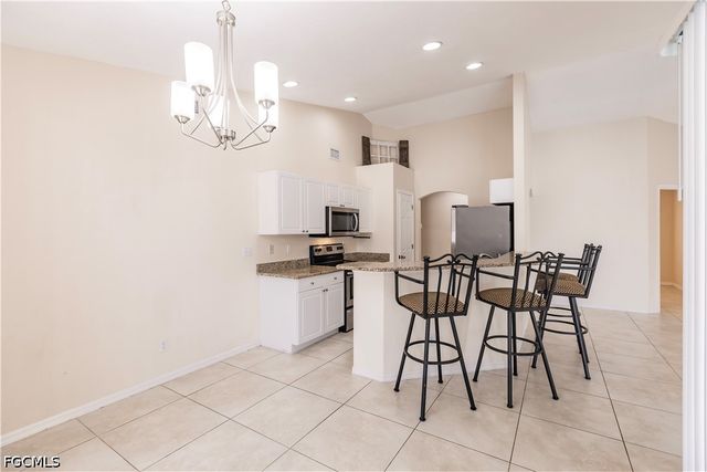 2107 SW 30th TER, Cape Coral, FL 33914