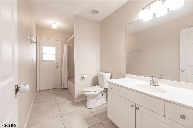 2107 SW 30th TER, Cape Coral, FL 33914
