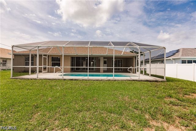 2107 SW 30th TER, Cape Coral, FL 33914