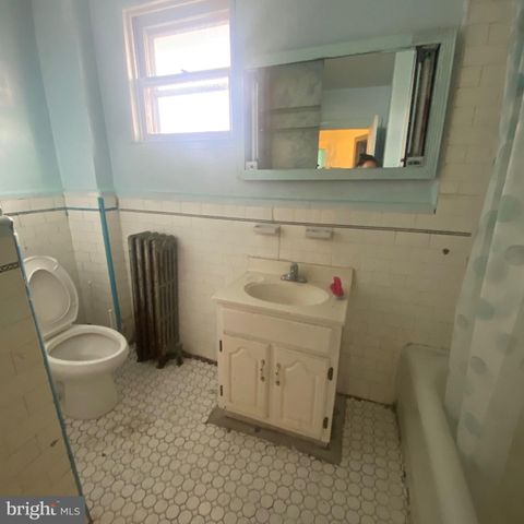 786 SMYLIE RD, Philadelphia, PA 19124