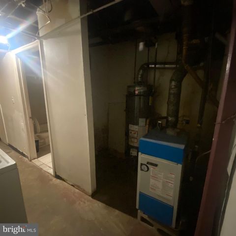 786 SMYLIE RD, Philadelphia, PA 19124