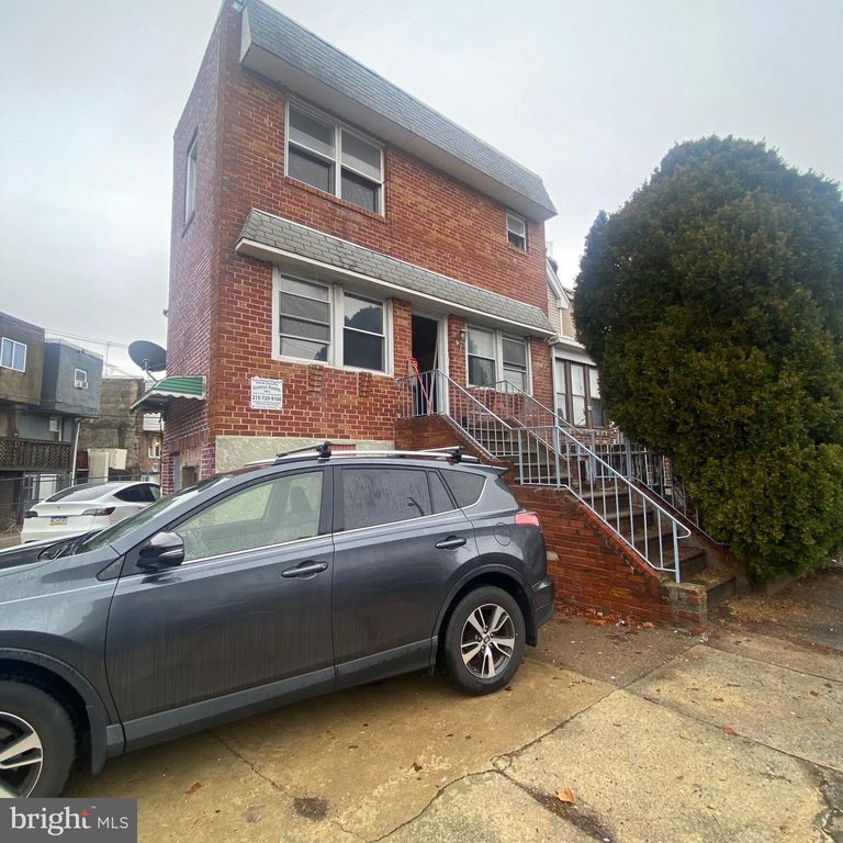 786 SMYLIE RD, Philadelphia, PA 19124