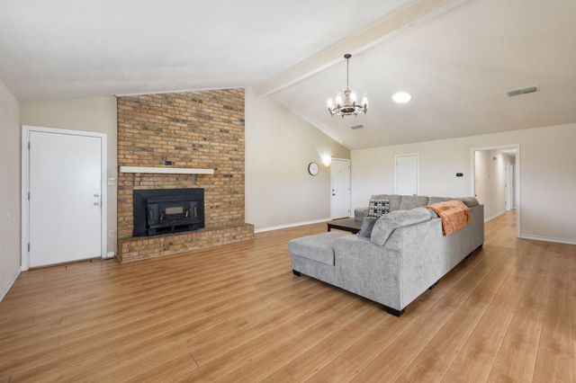 700 Panorama Loop, Waxahachie, TX 75165