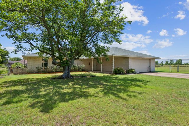 700 Panorama Loop, Waxahachie, TX 75165