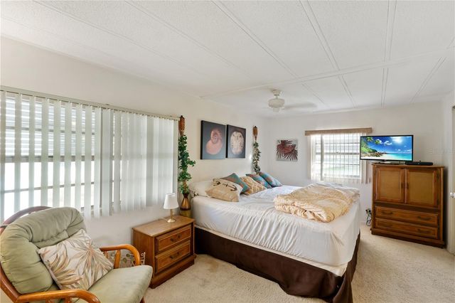 1306 DEBRA DRIVE, The Villages, FL 32159