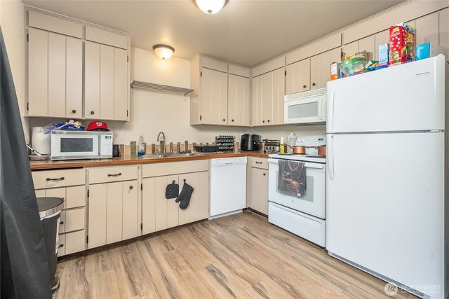 11101 124th Street E, Puyallup, WA 98374