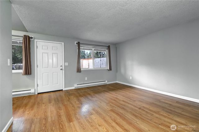 11101 124th Street E, Puyallup, WA 98374